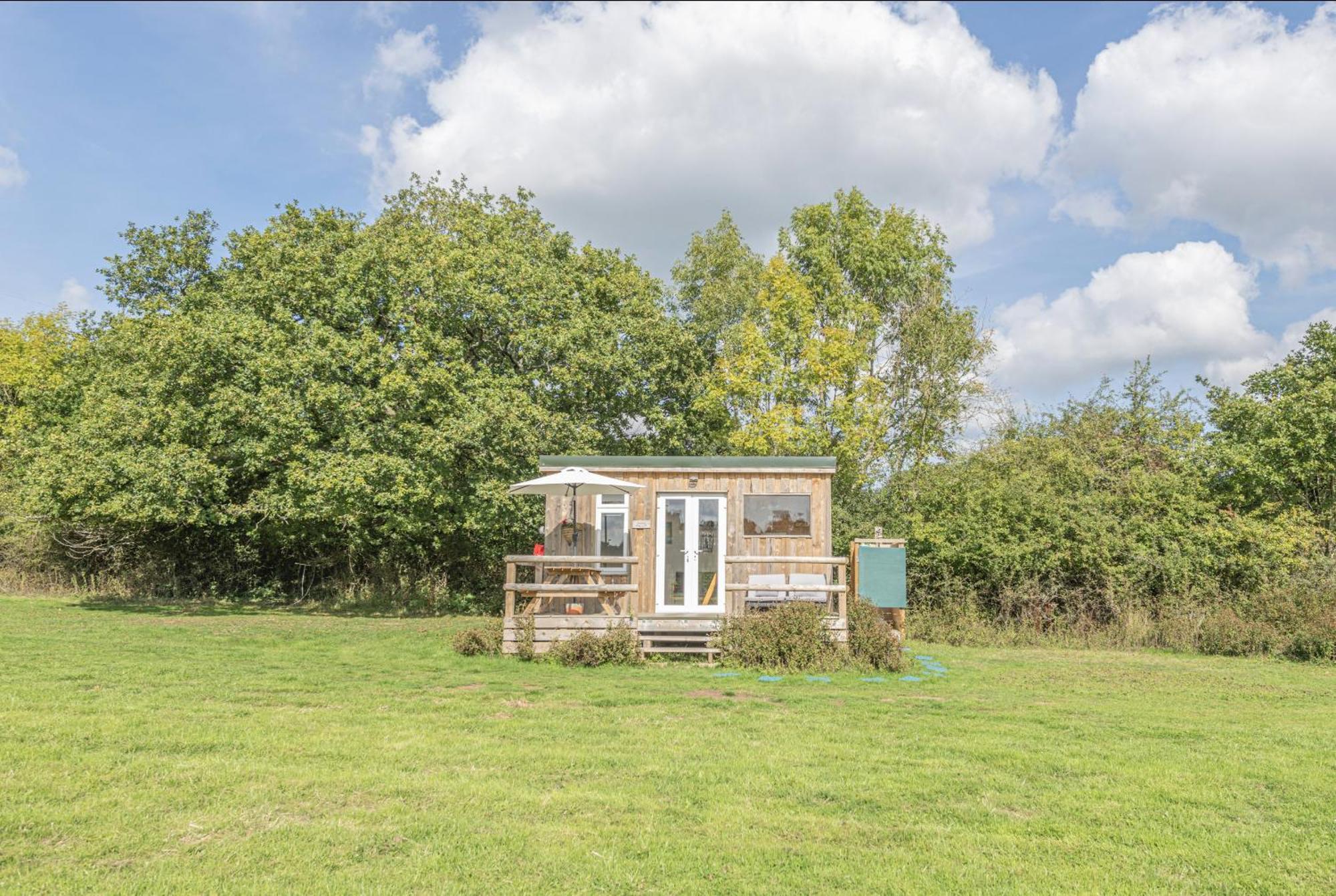 Dartmoor Reach Alpaca Farm Heated Cabins 5 Mins Drive To Dartmoor Bovey Tracey Exterior foto